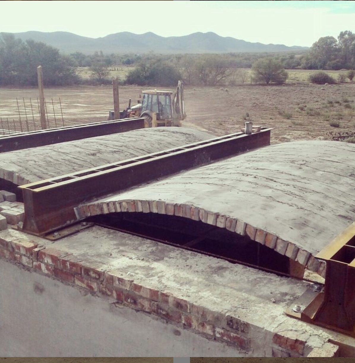 Pump room — vault construction